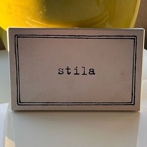 Stila silver makeup palette